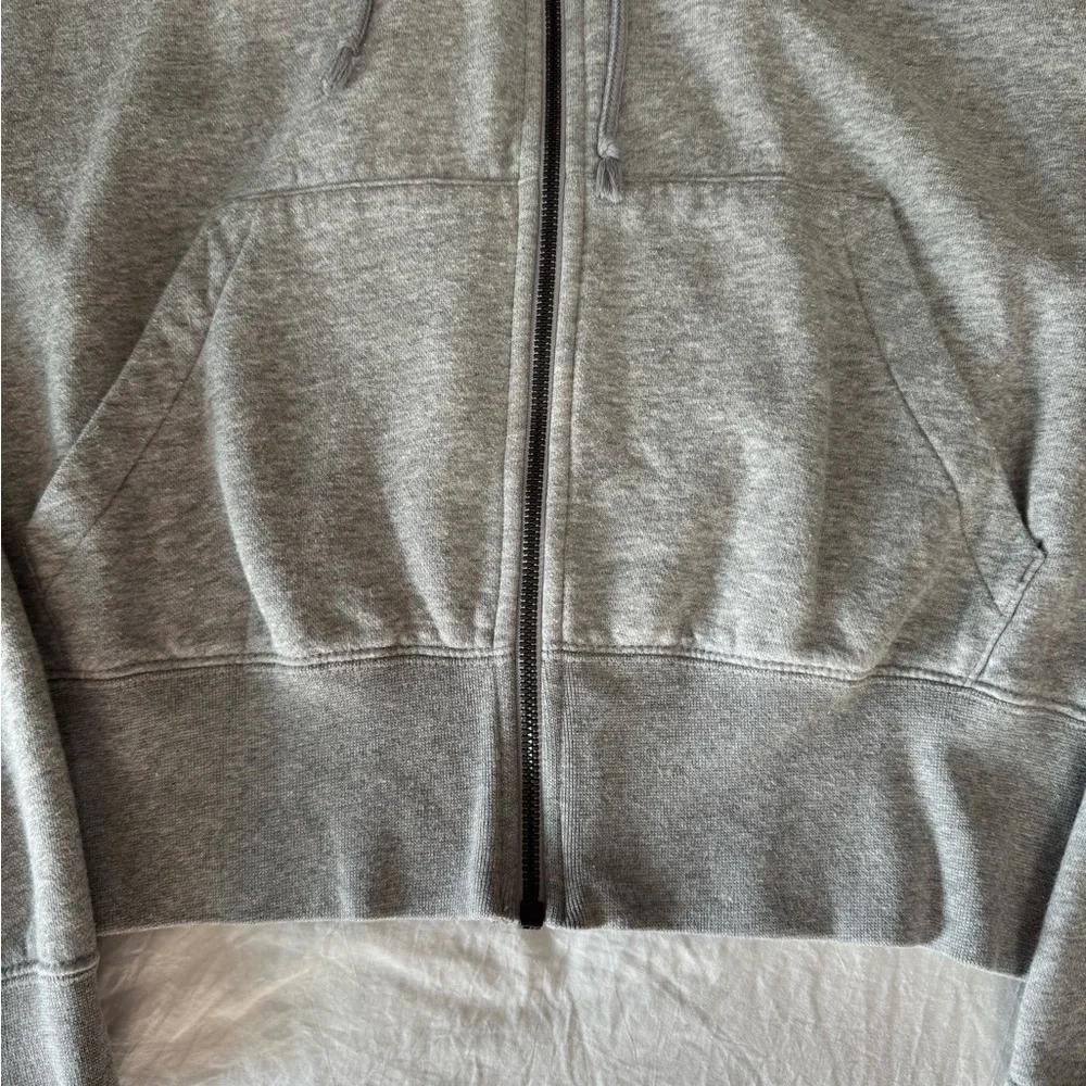 Nike Heather Gray Full-Zip Cropped Hoodie - Picture 3 of 4